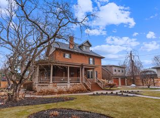 305 Trent St W, Whitby, ON L1N 1M3