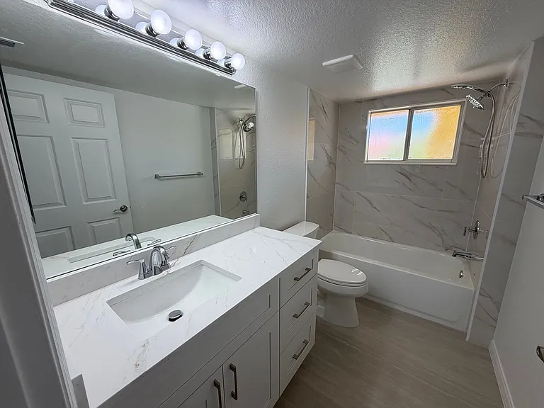 8274 Key Royal Cir #1032 — Photo 12