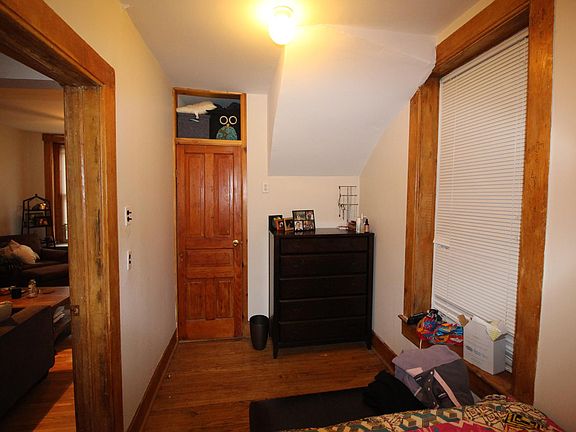 5th image of 1736 W Beach Ave APT 1
