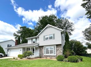 3262 Calais COURT, Allouez, WI 54301