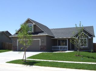 4249 Lochsa River Dr, Nampa, ID 83686