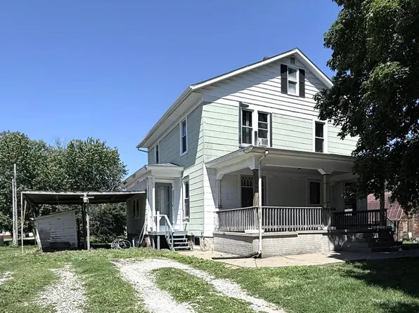 135 N Harding St, Kirkwood, IL 61447