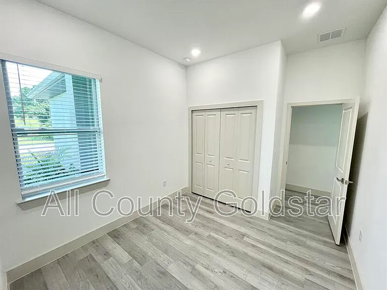 311 Yule St — Photo 6