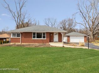 3S118 Mulberry Ln, Glen Ellyn, IL
