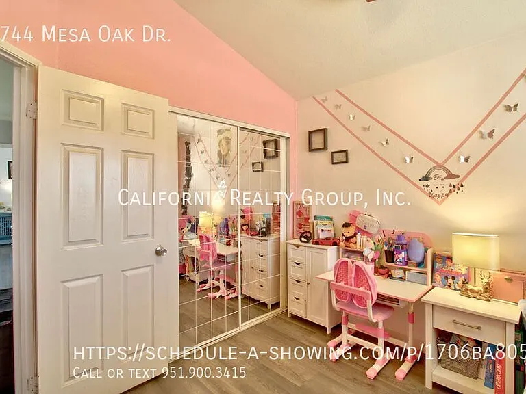 8744 Mesa Oak Dr — Photo 27