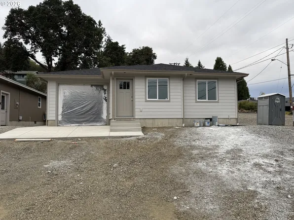 1203 SE Marsters Ave, Roseburg, OR 97470