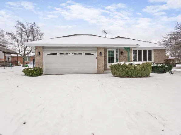 7537 W Wishing Well Dr, Frankfort, IL 60423