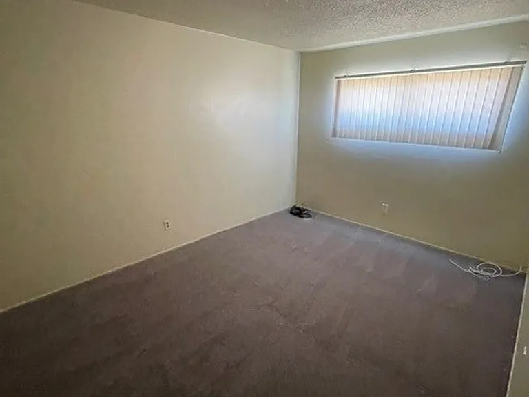 2521 Bassler St — Photo 12