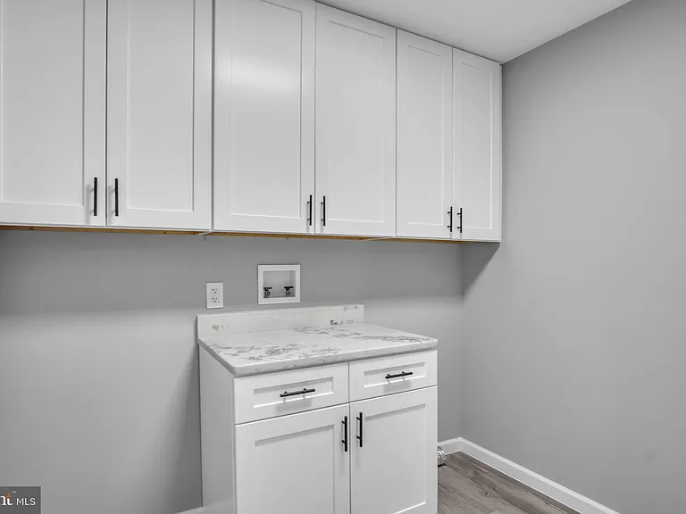 1500 Embassy Dr #A — Photo 21