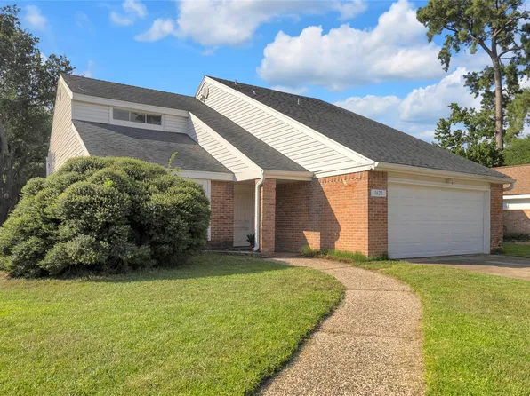 1622 Ash Meadow Dr, Houston, TX 77090