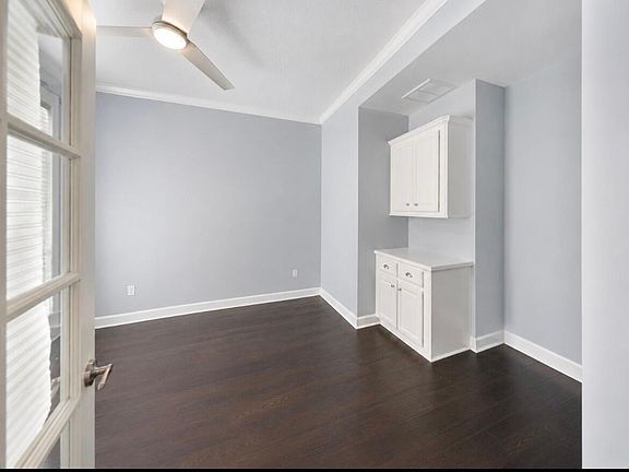 3rd image of 12418 Longmire Way