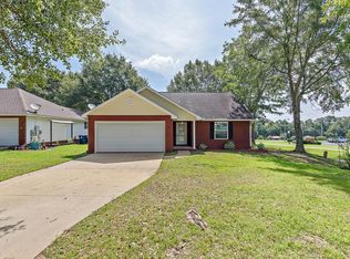 14 Miller Rd, Cowarts, AL 36321