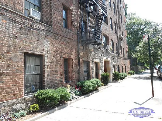 Sold by A.N. Shell Realty | media 15