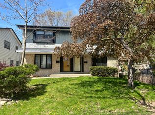 6365 N 100th St, Milwaukee, WI 53225