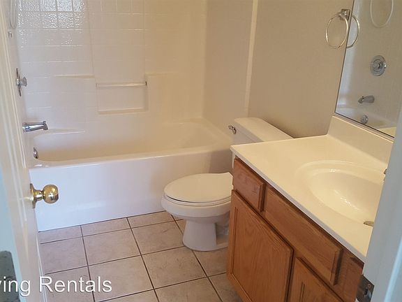 5th image of 2810 Bluewater Dr APT 101