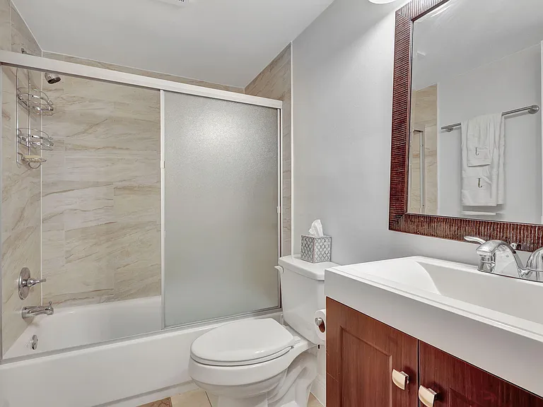 12641 Westhampton Cir #C311 — Photo 31