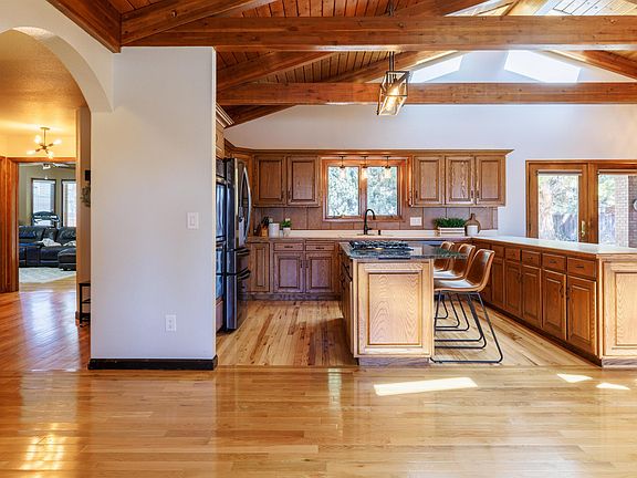 5th image of 2688 Wilshire Ct