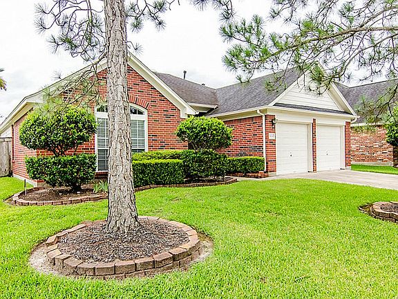 3rd image of 3830 Glenhill Dr