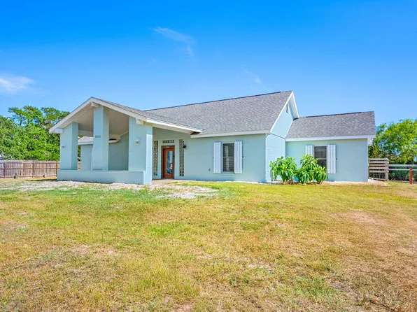 3942 Loop 1781, Rockport, TX 78382