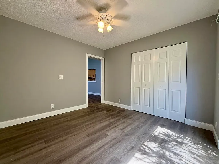 432 Ashwood Pl — Photo 40