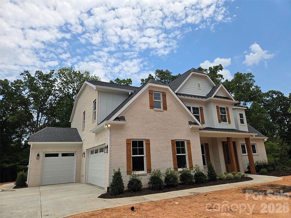 1st image of 332 Point Carpenter Rd