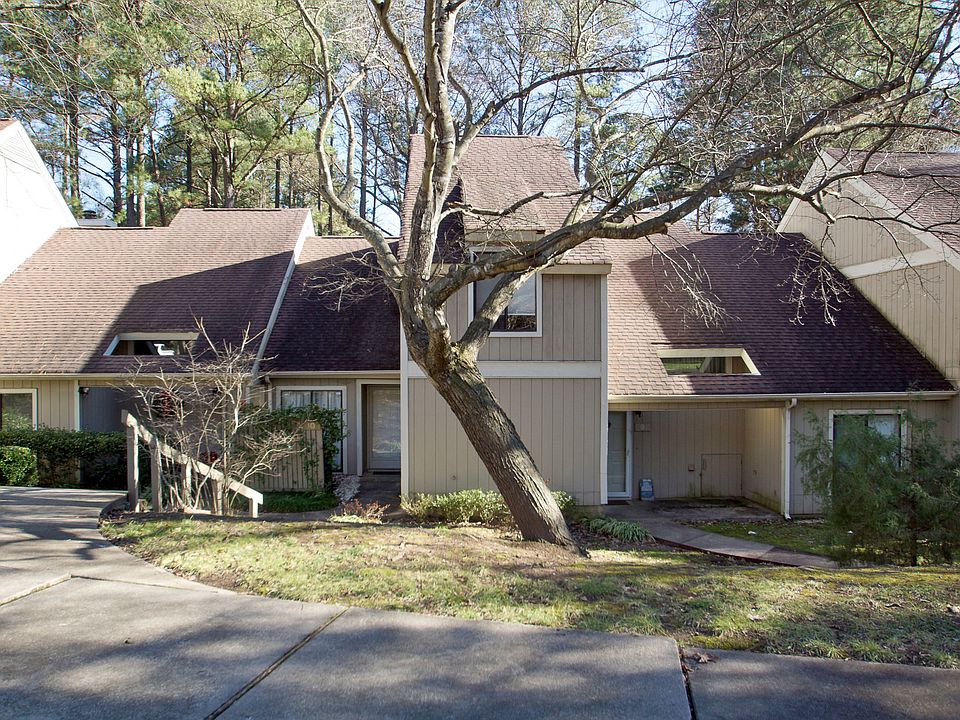 1st image of 4101 Five Oaks Dr #10-1