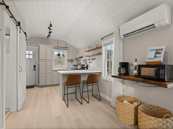 92 Wilson Road, Kittery, ME 03904