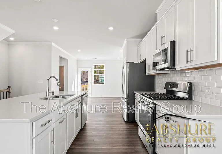 2607 Chert Ln — Photo 10