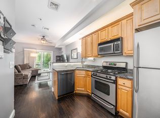 215 Clinton St APT 2R, Hoboken, NJ 07030