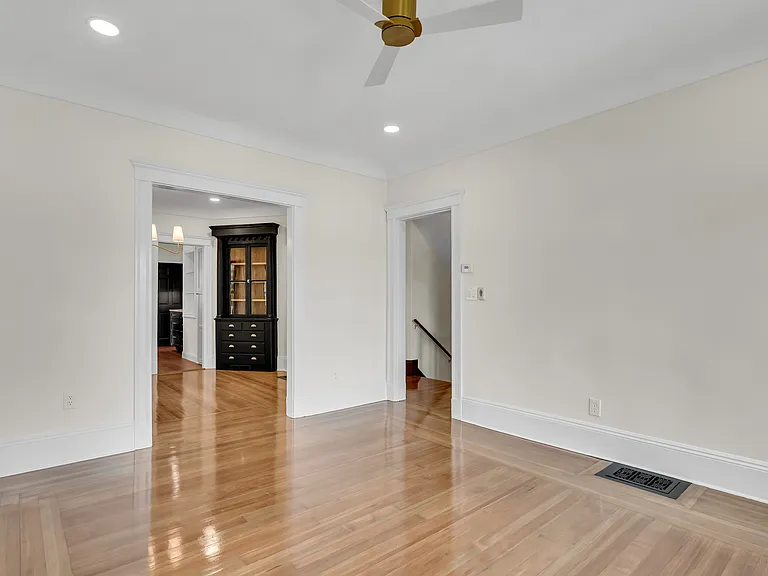 34 Ware St #2 — Photo 6