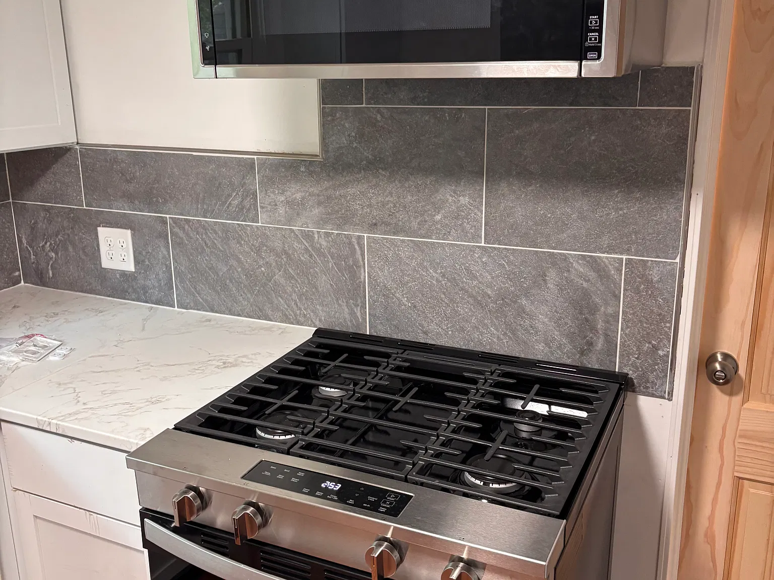 1 bed, $900 — Photo 4