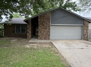 1800 N 21st St #1, Broken Arrow, OK 74012