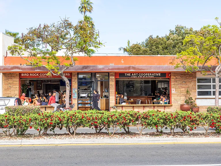Bird Rock Coffee Roasters Cafe - 7 minute walk (.2 miles)