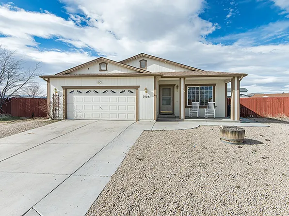 7406 Picasso Dr, Sun Valley, NV 89433