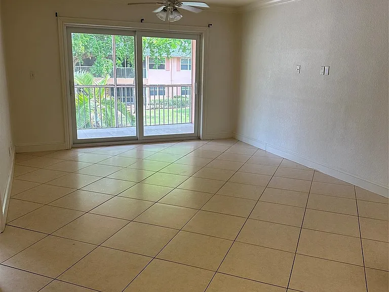 770 SE 2nd Ave #B210 — Photo 6