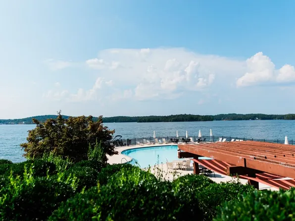 230 Crowne Pointe Rd, Dadeville, AL 36853