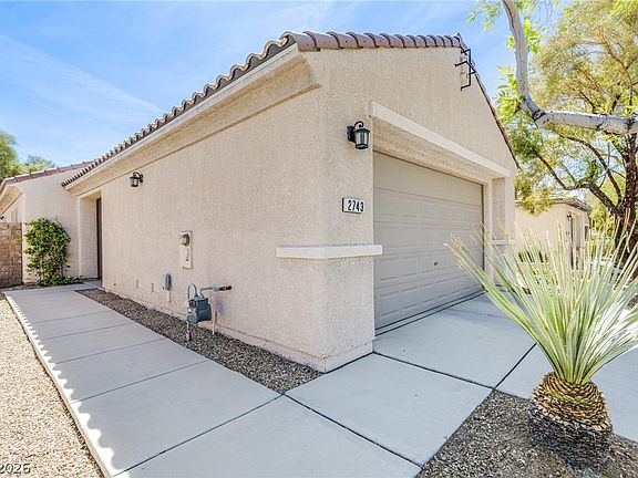 4th image of 2743 Mintlaw Ave