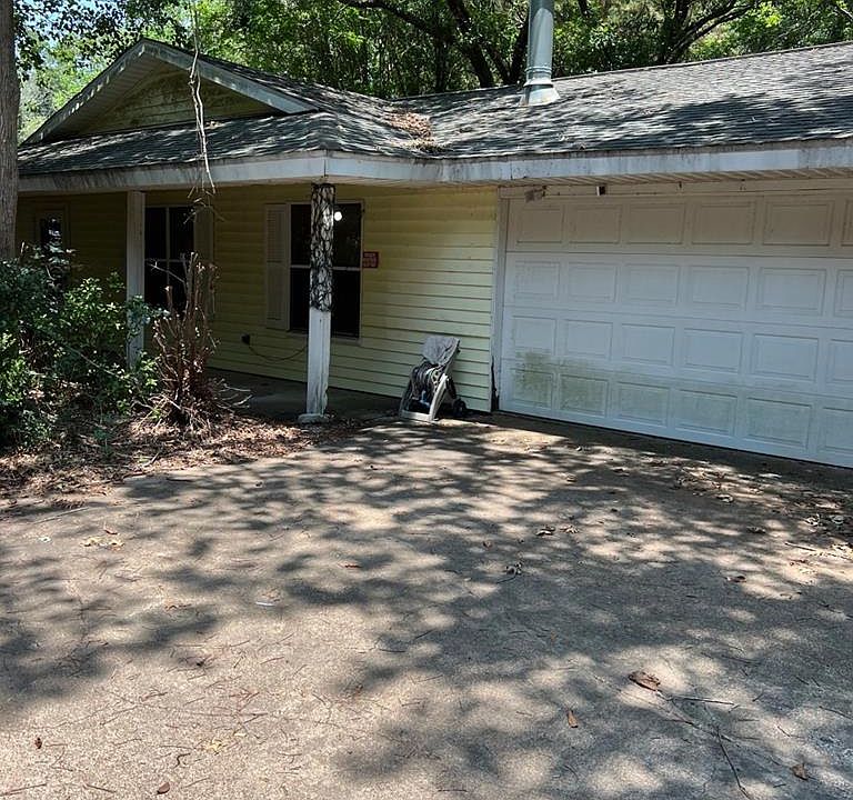 2nd image of 2225 S Major Dr
