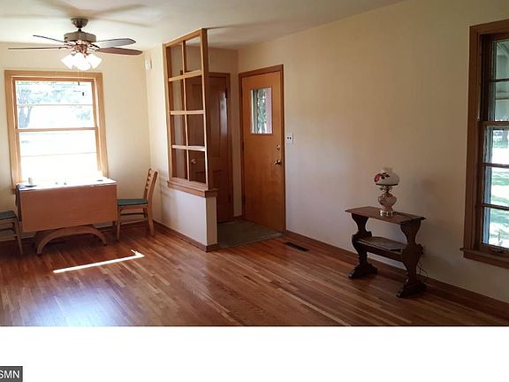 4th image of 2143 Rose Ave E
