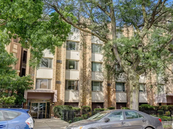 510 W Fullerton Pkwy APT 409, Chicago, IL 60614
