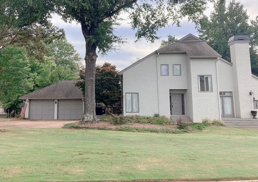2545 Links End - Property Image