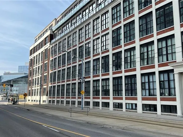 410 King St W #226, Kitchener, ON N2G 1C3