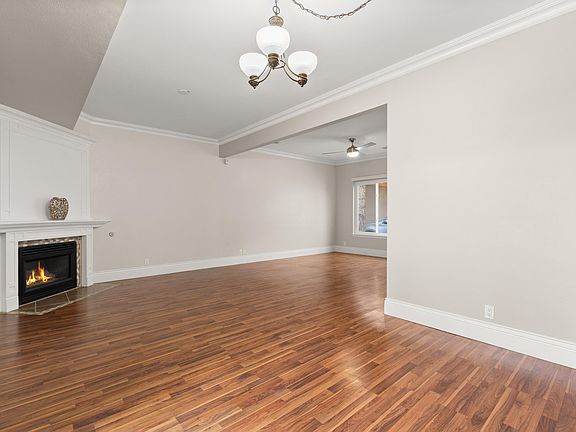 5th image of 506 Phoenix Ave NW
