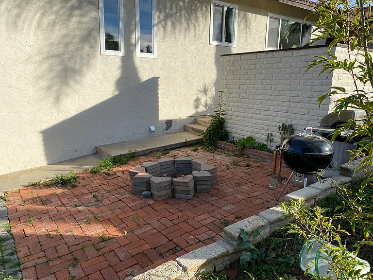 Friends Way — Photo 5