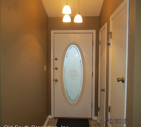 3rd image of 2749 Cottonwood Ln