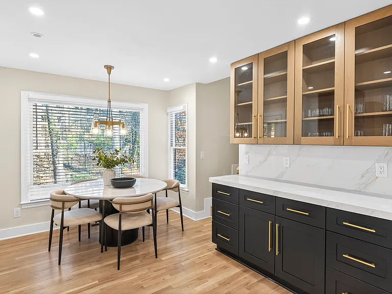 310 Rivoli Cir — Photo 20