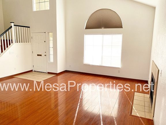 4th image of 12273 Kyle Ct