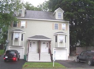 93 Cedar St, Haverhill, MA 01830