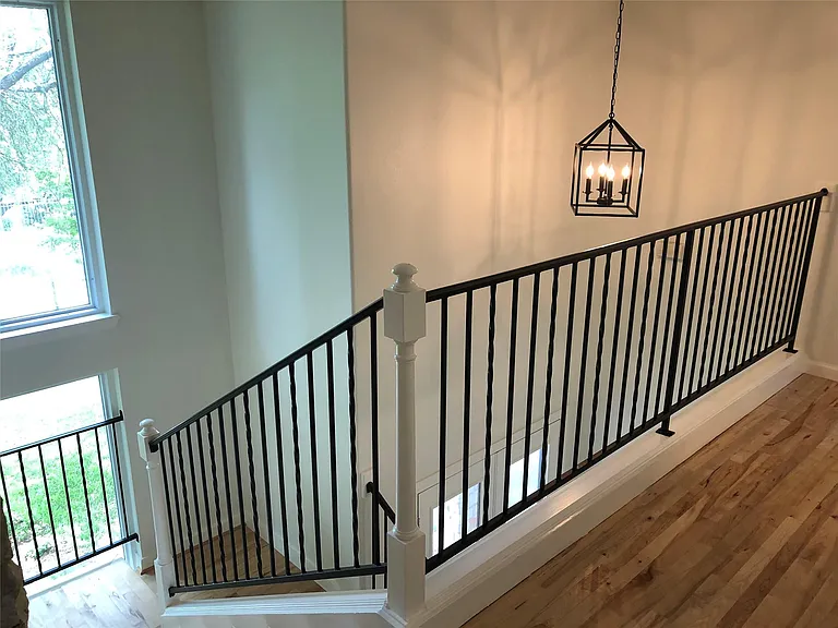 809 Malabar St — Photo 18