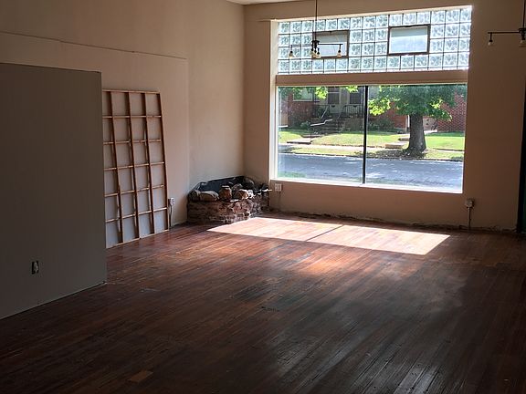 4th image of 5055 Alaska Ave